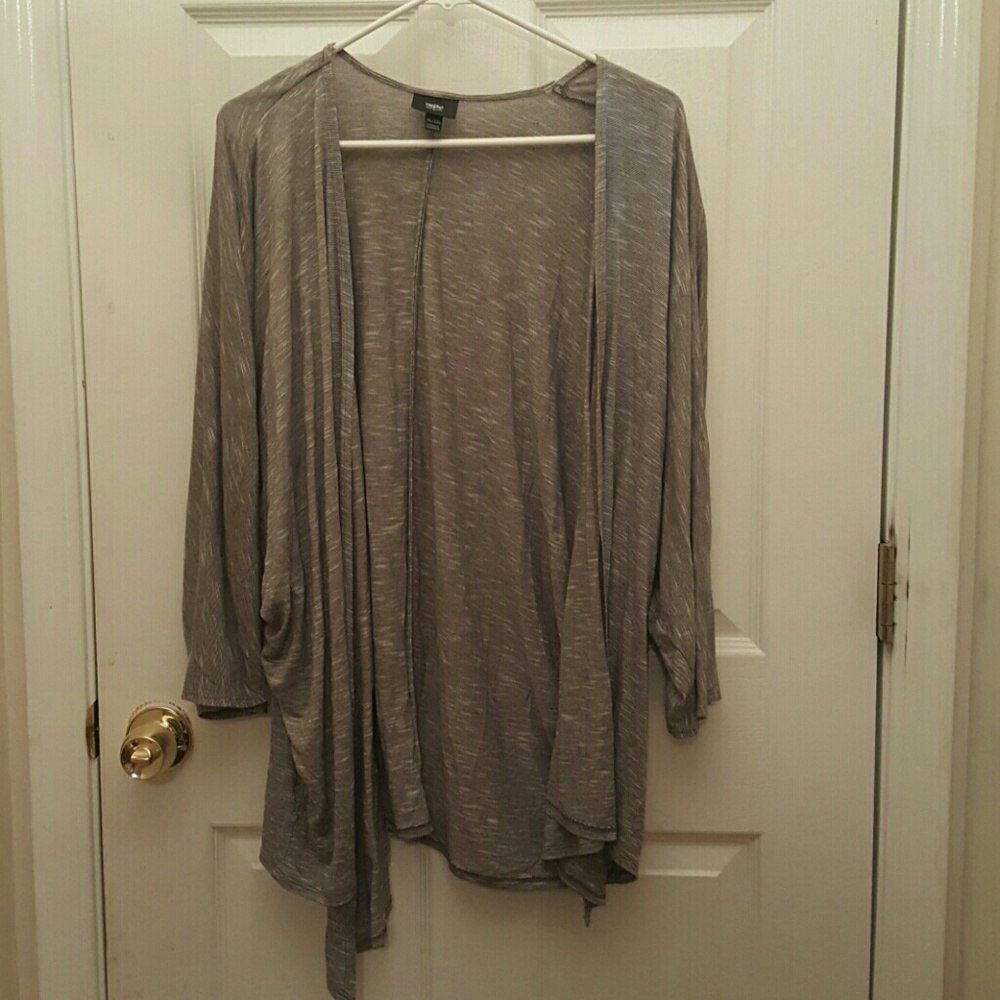Grey cardigan